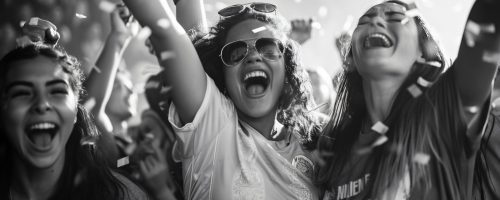 monochrome-soccer-fans-cheering